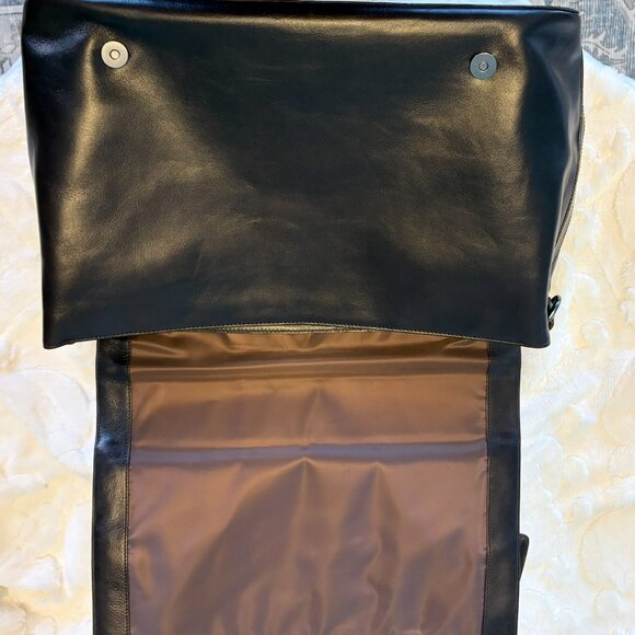 ✨Brahmin Smooth Chocolate Messenger / Laptop Bag – New, Never Used Circa 2015✨ - Picture 10 of 13